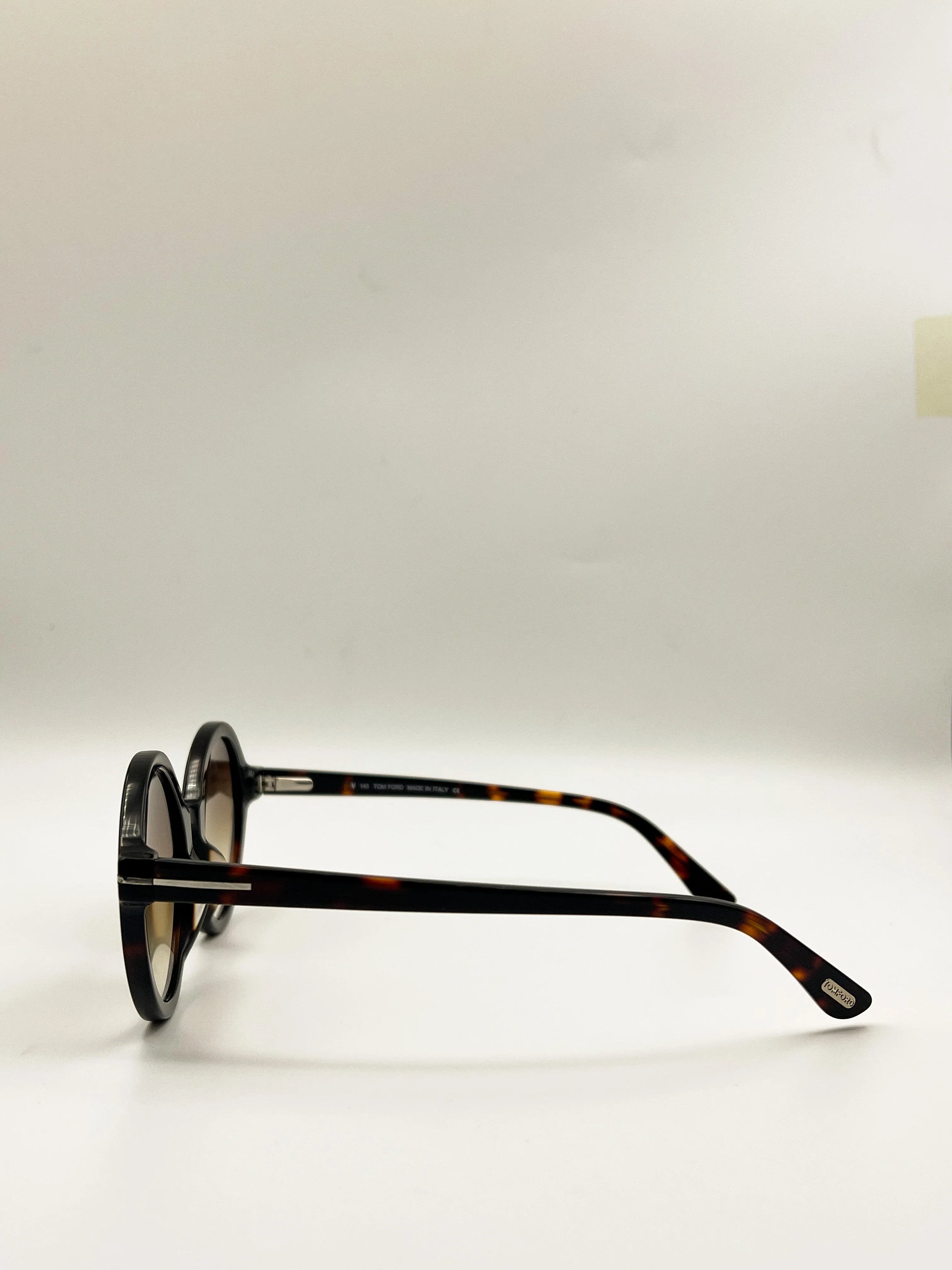 Sunglasses - Tom Ford -HC07