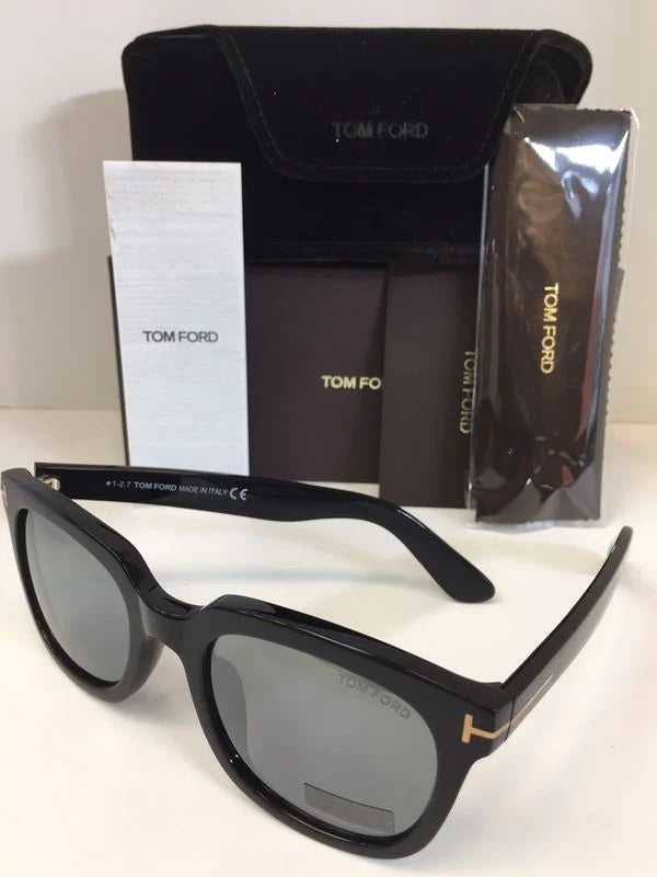 Sunglasses - Tom Ford - HC09